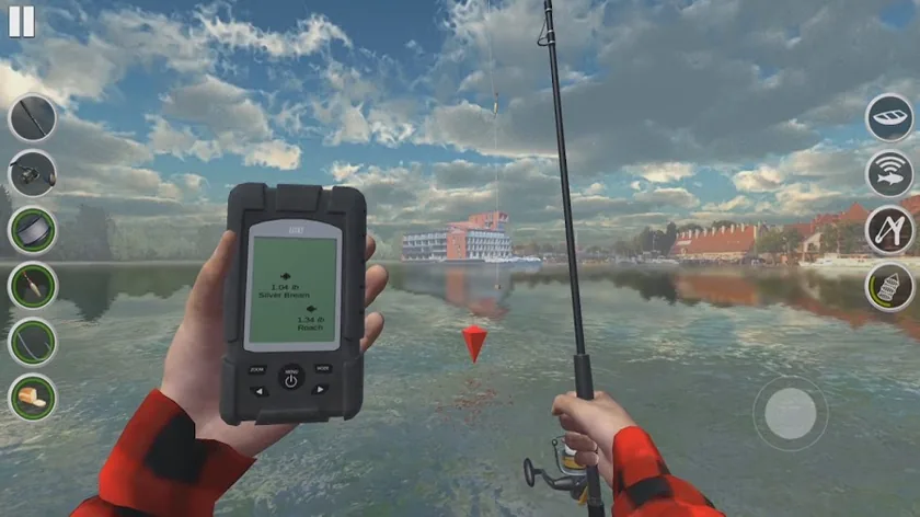 Handecholot mit grünem Display im Ultimate Fishing Simulator, daneben eine rote Markierungspose im Wasser und ein Backsteinbau am gegenüberliegenden Ufer